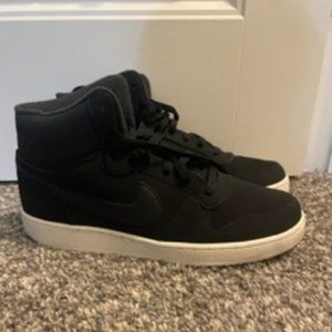 Nike (women's), 10.5, black